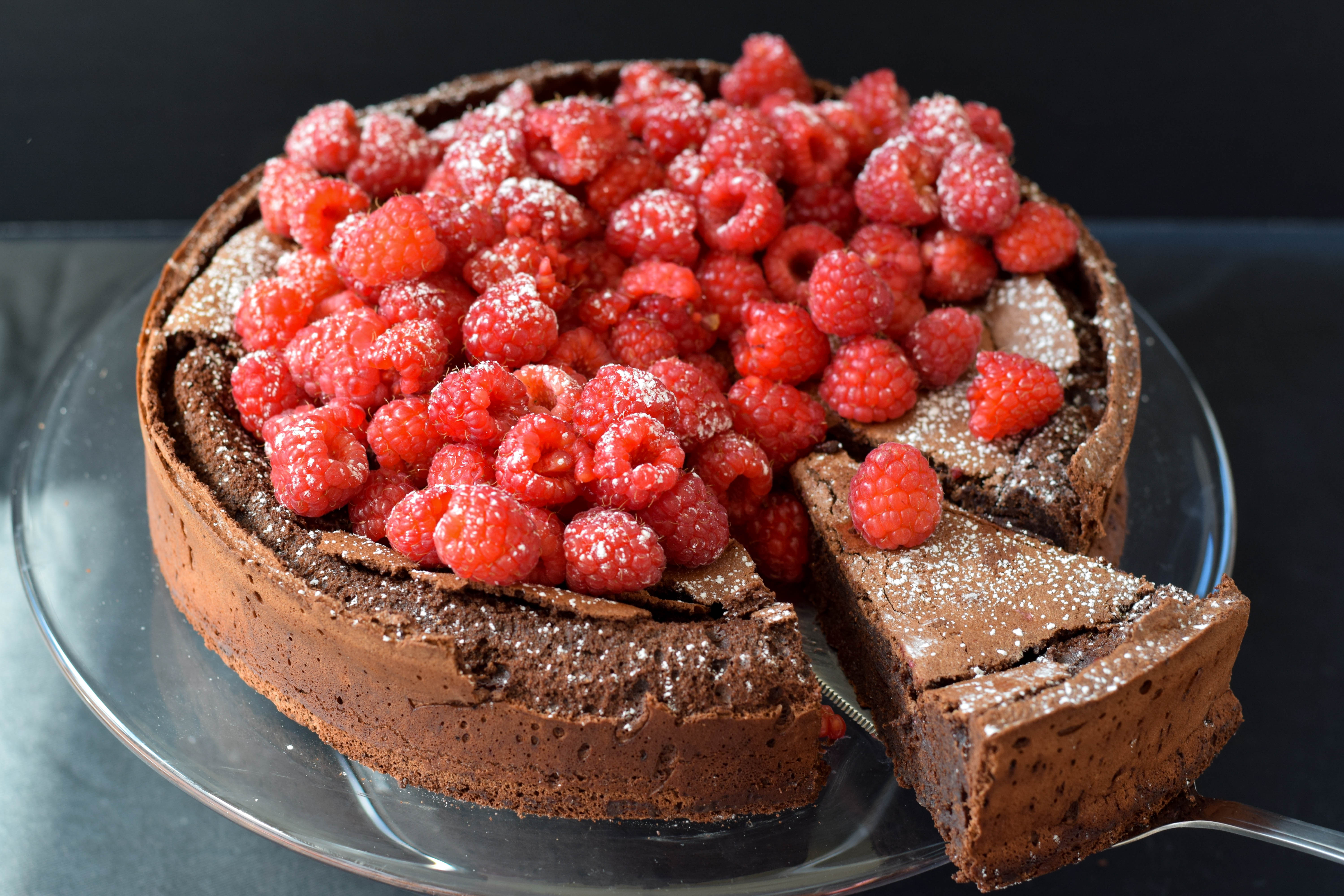 Passover Flourless Chocolate Torte Recipe: A Decadent Dessert for Your Seder Table