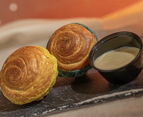 Polystarch Puff Bread: A Unique Star Wars Treat from the Outer Rim