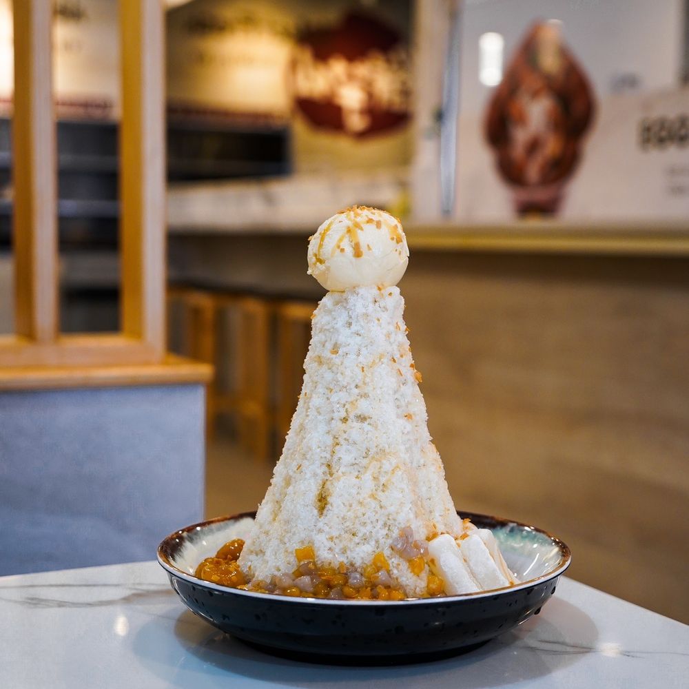 Where to Find the Best Asian Desserts Near Me: A Guide to Local Favorites