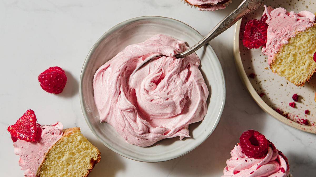 The Versatile Role of Whipping Cream in Baking: Elevating Desserts to New Heights