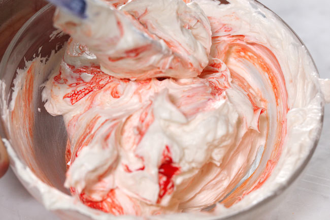 Mixing Red and White Food Coloring to Achieve the Ideal Pink Hue