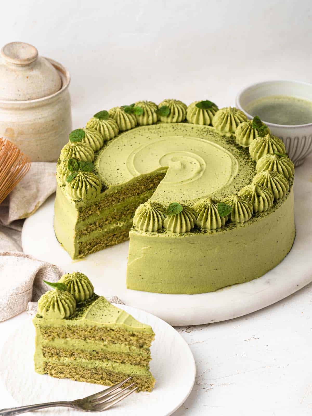 Delicious Matcha Sponge Cake Recipe: How to Make a Light & Fluffy Green Tea Cake