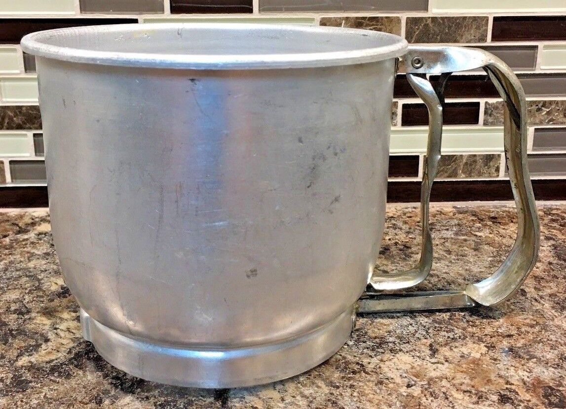 Foley Flour Sifter for Baking: Classic 5-Cup Vintage Design