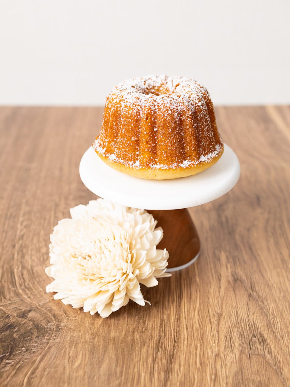 Honey Lemon Cake: The Ultimate Moist Cake with a Sweet Twist