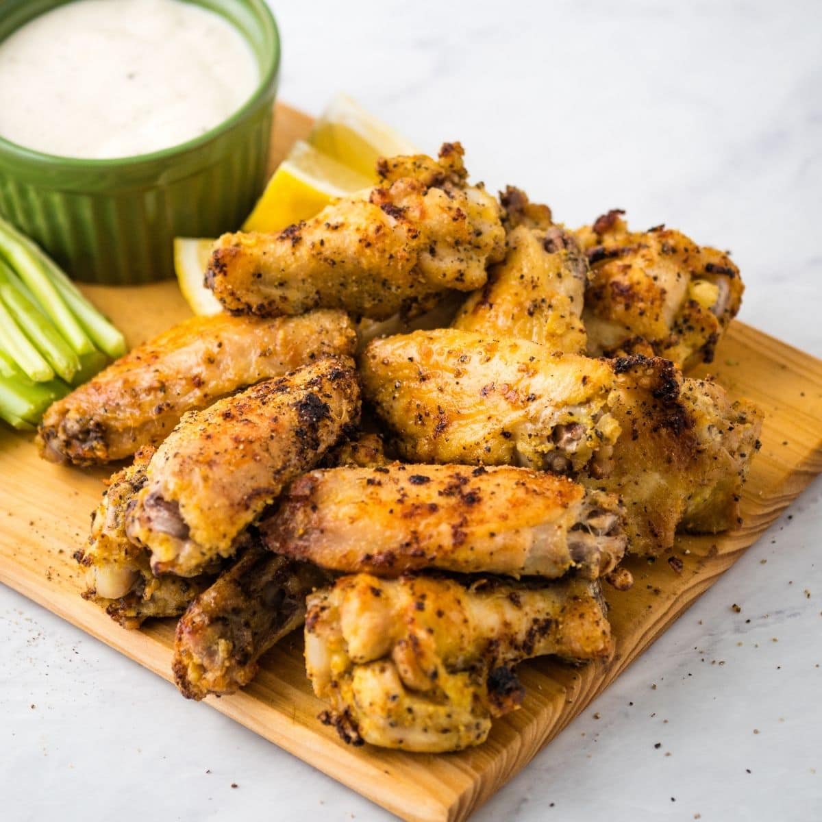 Crispy Air Fryer Lemon Pepper Chicken Wings Recipe with Baking Powder