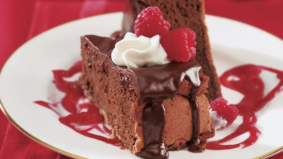 How to Make Raspberry Sauce for Chocolate Cake Quick