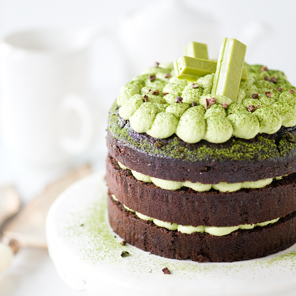 Delicious Chocolate Matcha Cake You Must Try