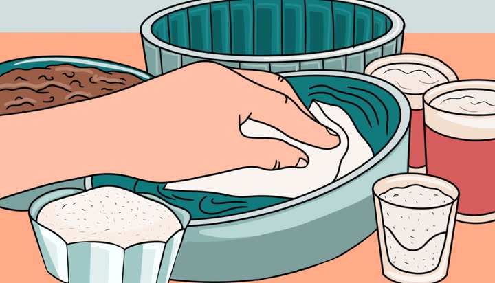 Cake Spilling Out of Mold: How to Grease and Flour Your Molds