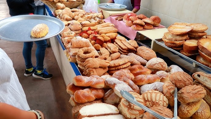 Fake Mexican Sweet Bread vs. The Real Deal: Taste Test!