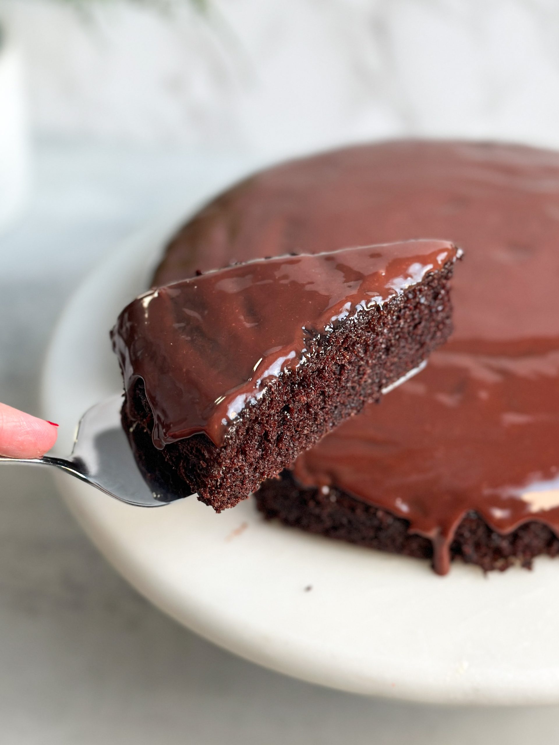Easy Chocolate Cake Slice Recipe: Perfect for Beginners