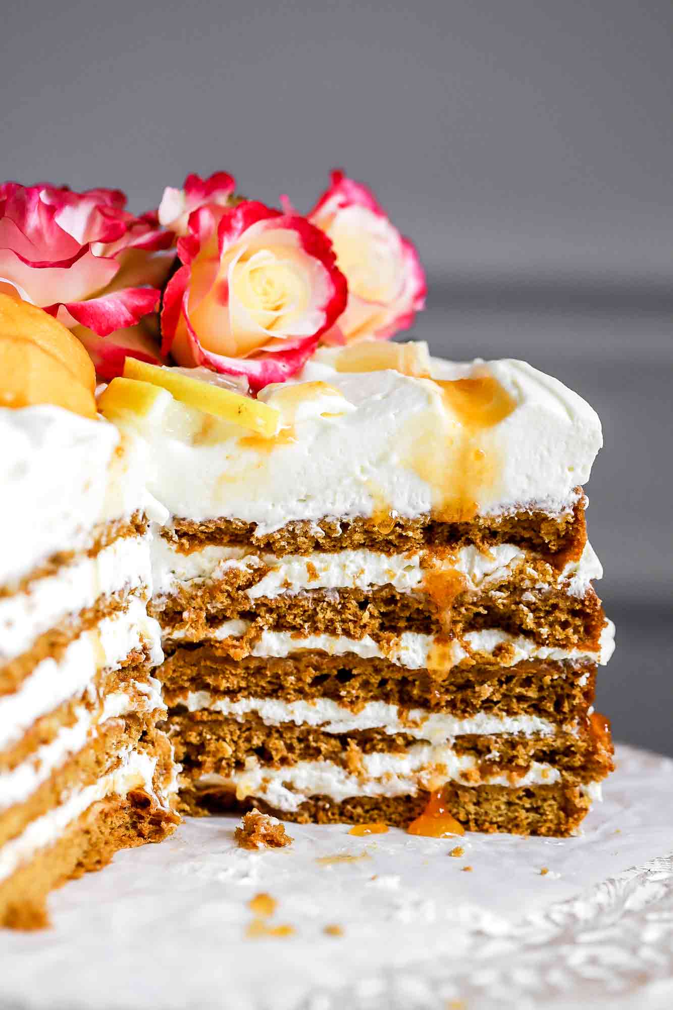 How to Bake a Lemon Honey Cake? A Simple Step-by-Step Tutorial!