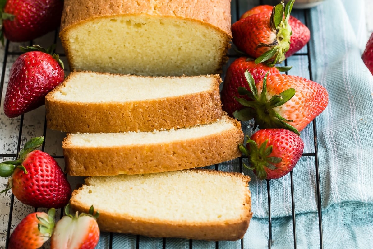 Quick and Simple Cake Flour Desserts for Beginners