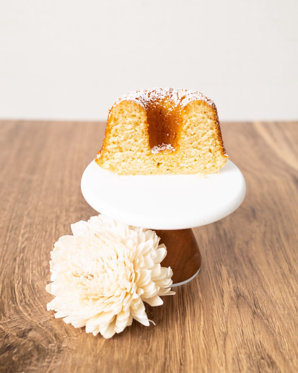 Honey and Lemon Cake: A Simple Recipe (Bake a Moist and Flavorful Cake)