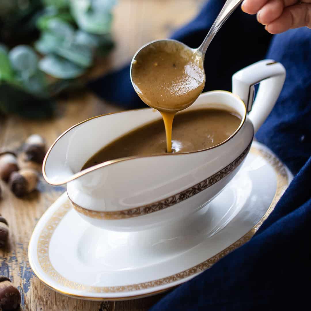 Secrets of Thick Gravy: The Power of Gravy Baking Powder