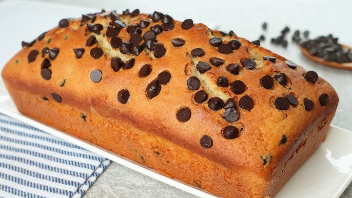 How to Make a Moist Chocolate Chip Loaf Cake Every Time