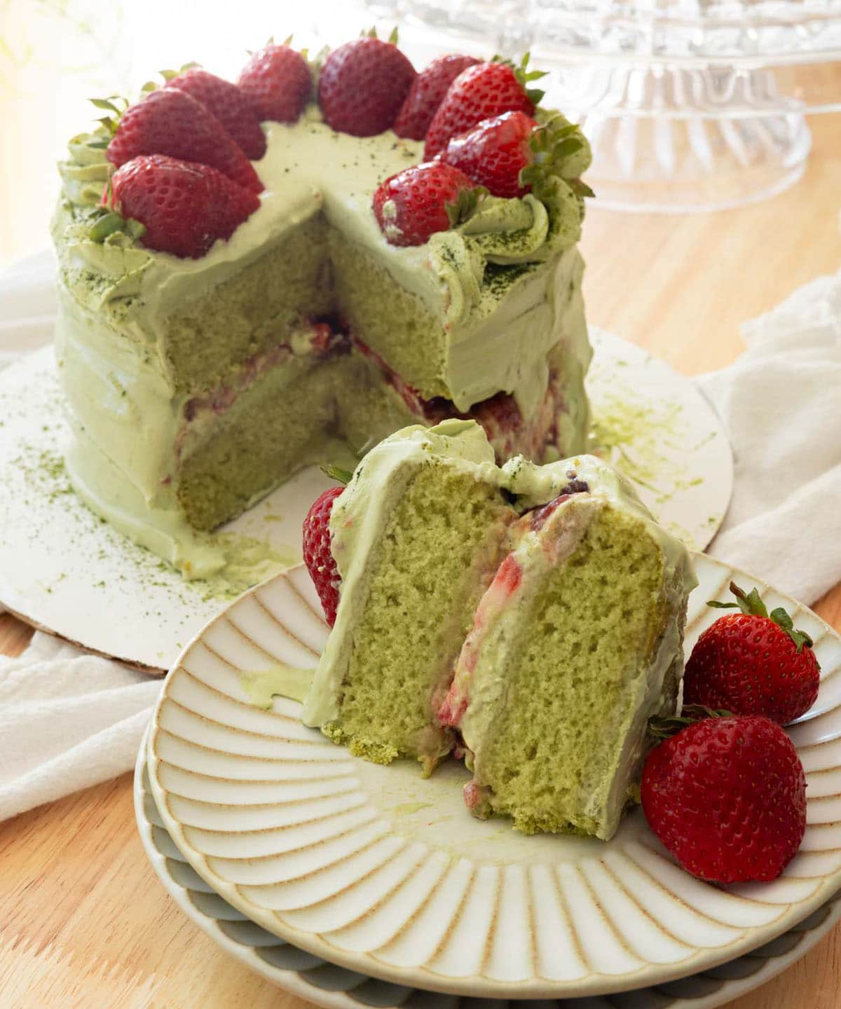 Make the Perfect Strawberry Matcha Cake with These Tips