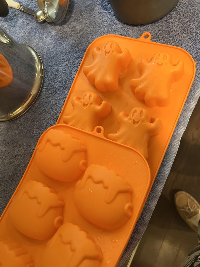 Unlock Baking Success with Wilton Silicone Baking Molds Today