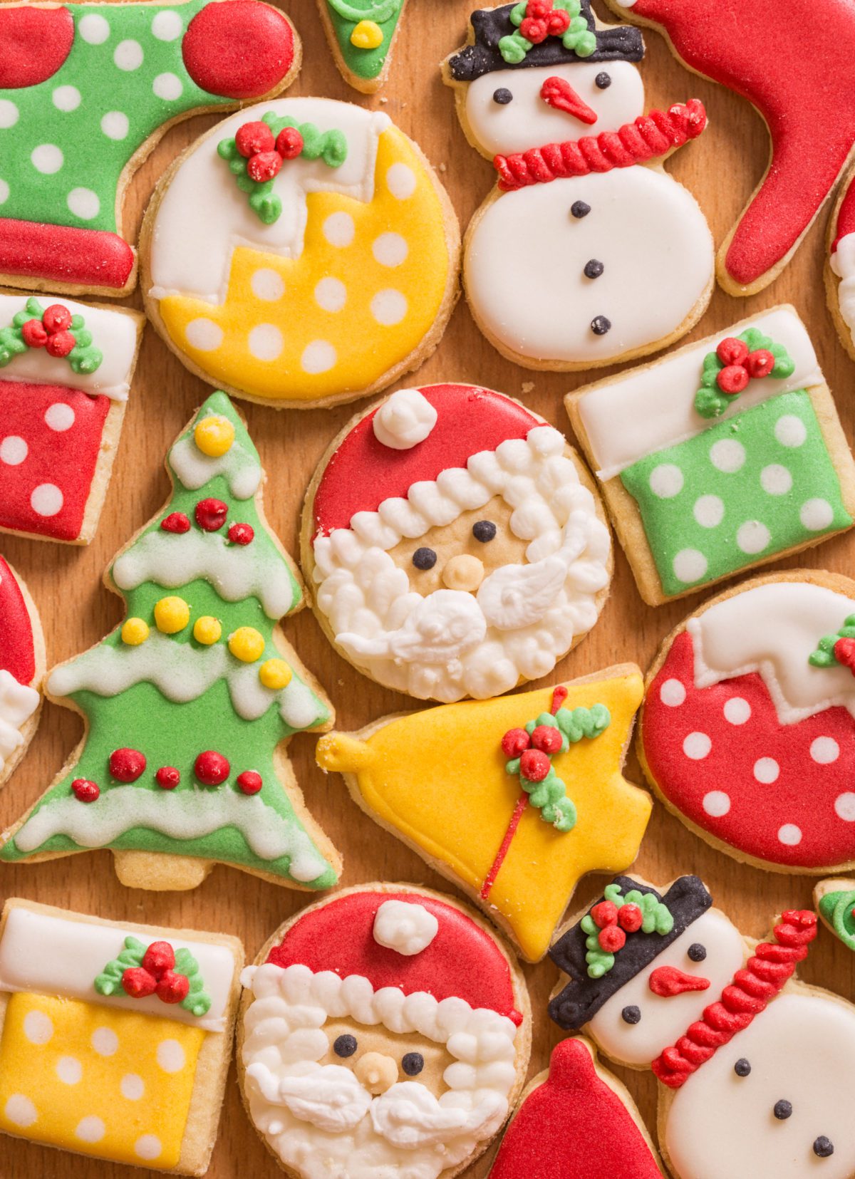 Festive Cookie Cutters for Easy and Fun Holiday Baking Time
