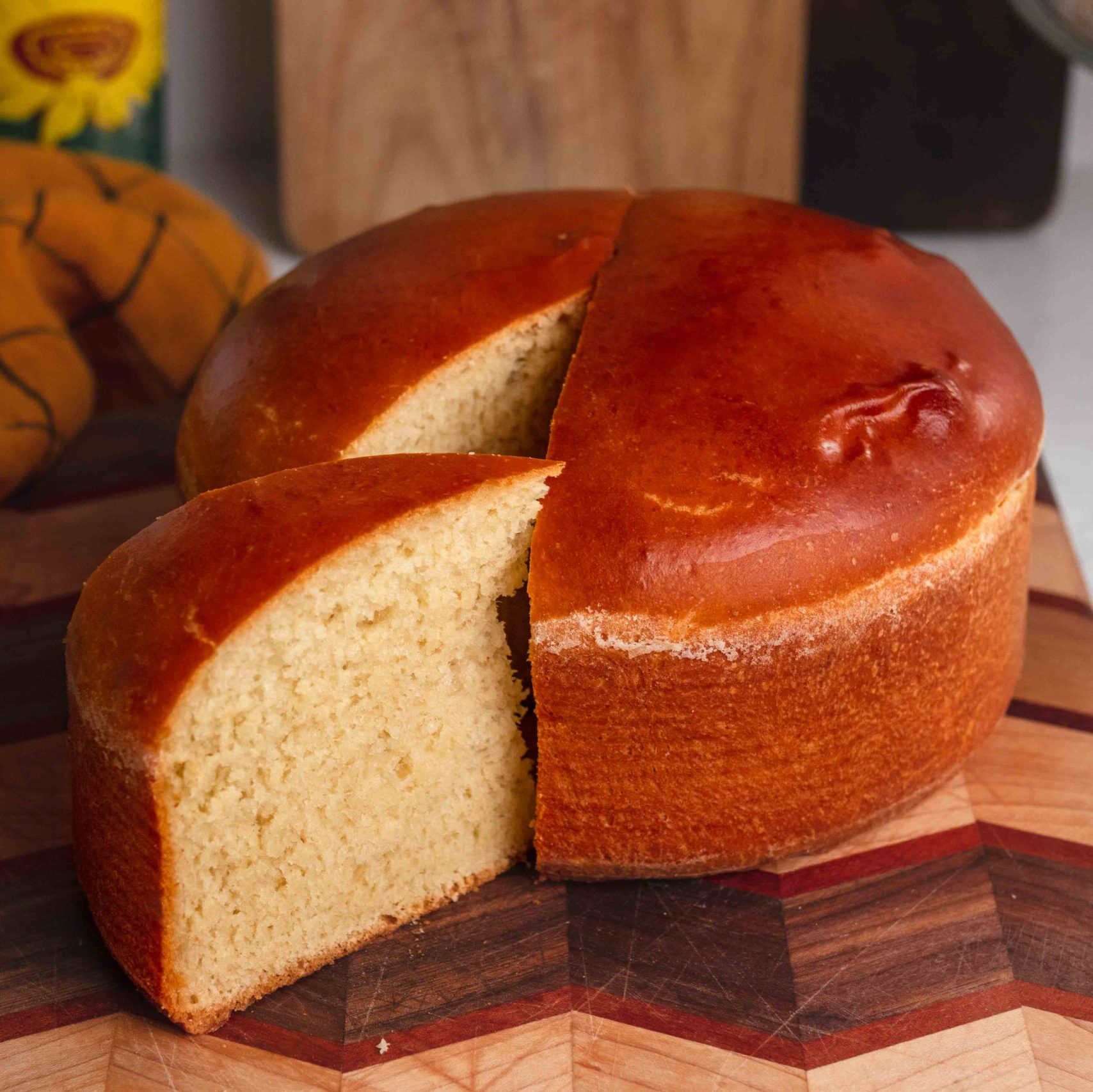 Find the Best Bakery Item Based on Portuguese Sweet Bread