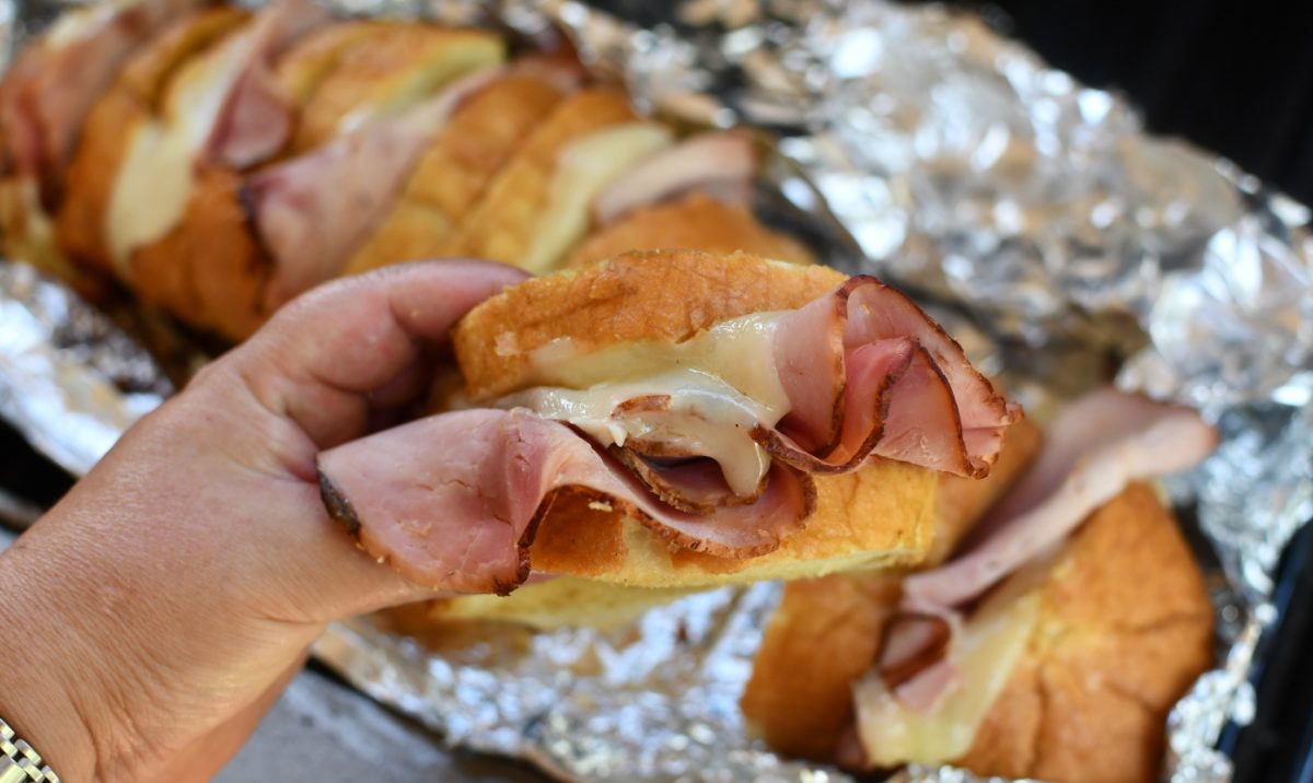 Best Pull Apart Ham and Cheese Bread for Your Family Meal