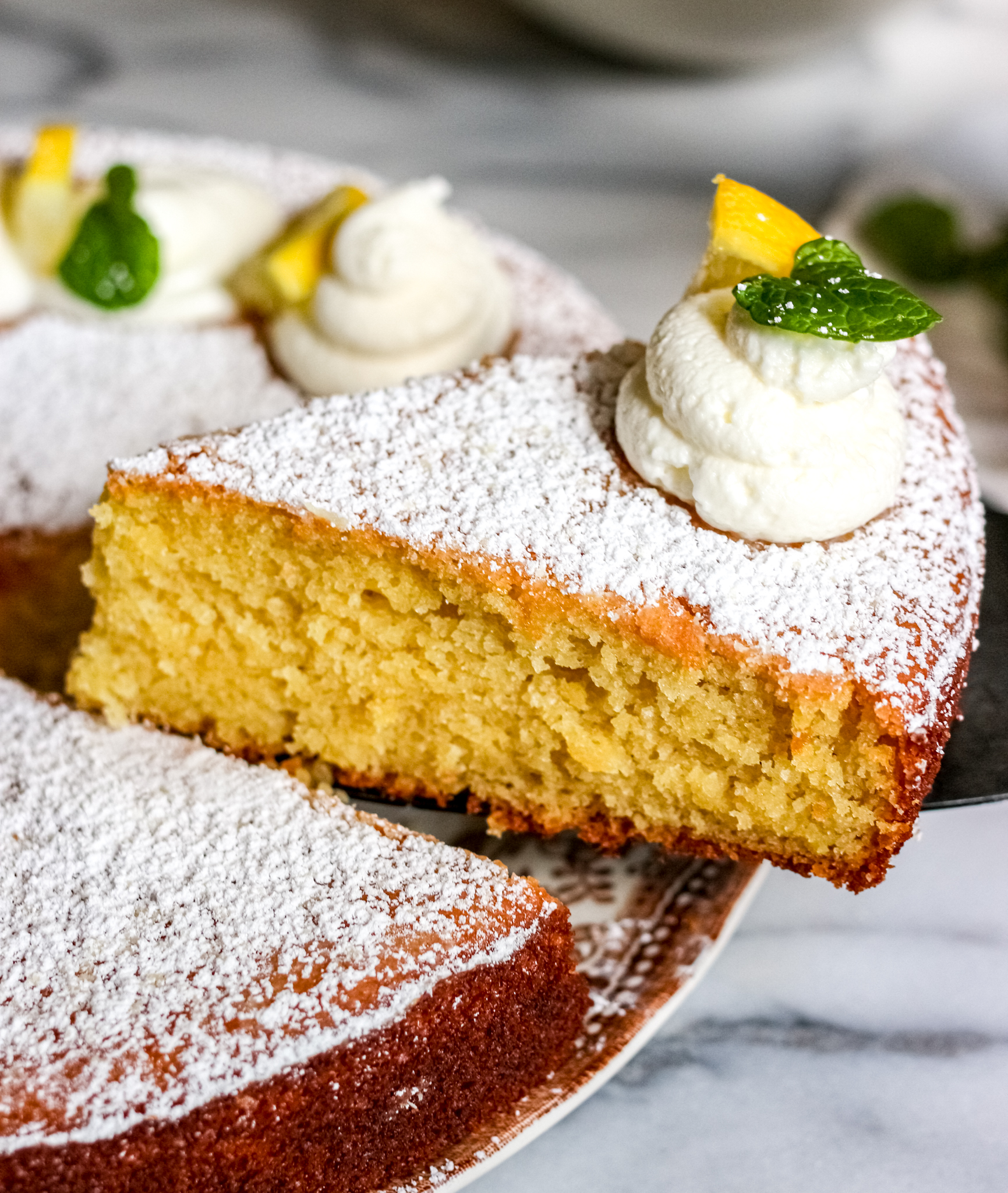 Honey and Lemon Cake: A Simple Recipe (Bake a Moist and Flavorful Cake)