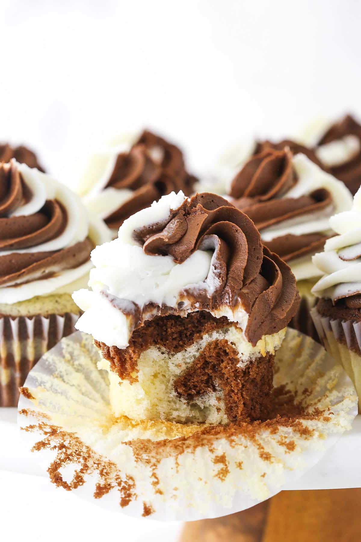 Delicious Marble Cupcakes: The Perfect Treat for Any Occasion