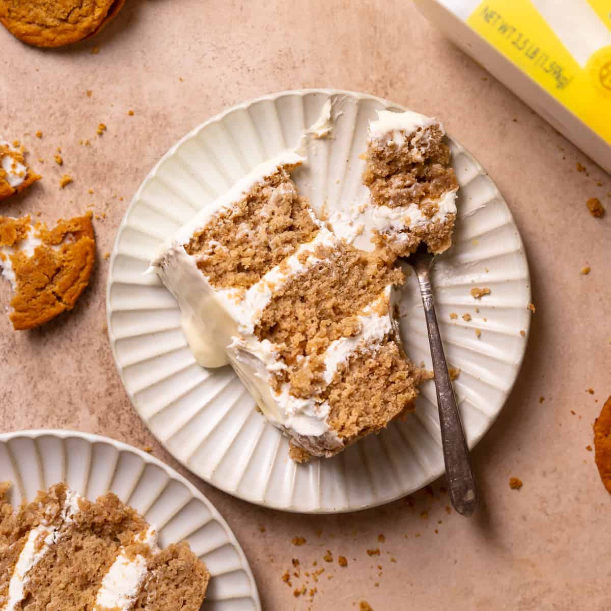 Yummy Oatmeal Creme Pie Cake Recipe: Get the Classic Taste with This Easy Baking Guide.