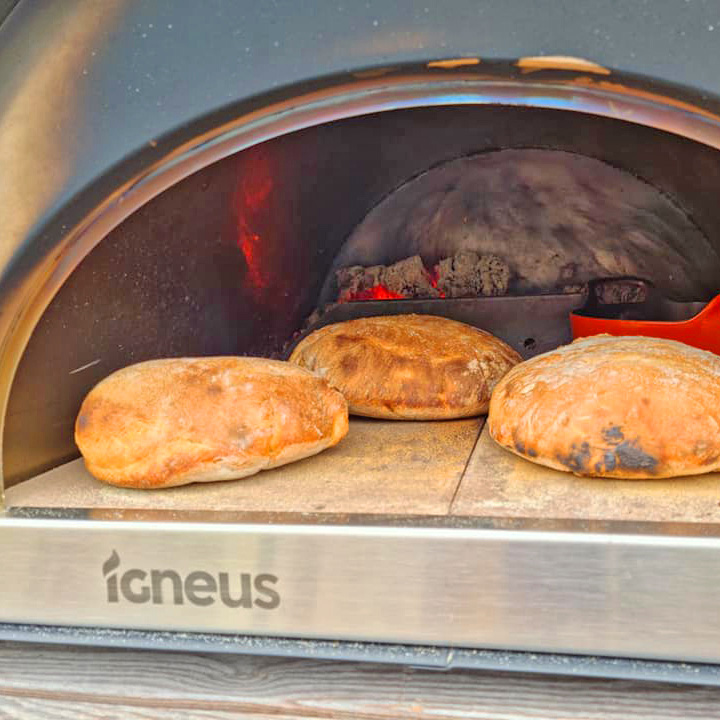Cooking with a Brick Bread Oven: Tips and Tricks!