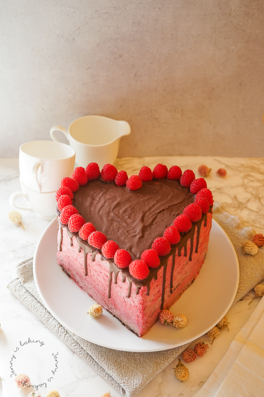 Find the Perfect Heart Shape Cake Mold: Top Picks!