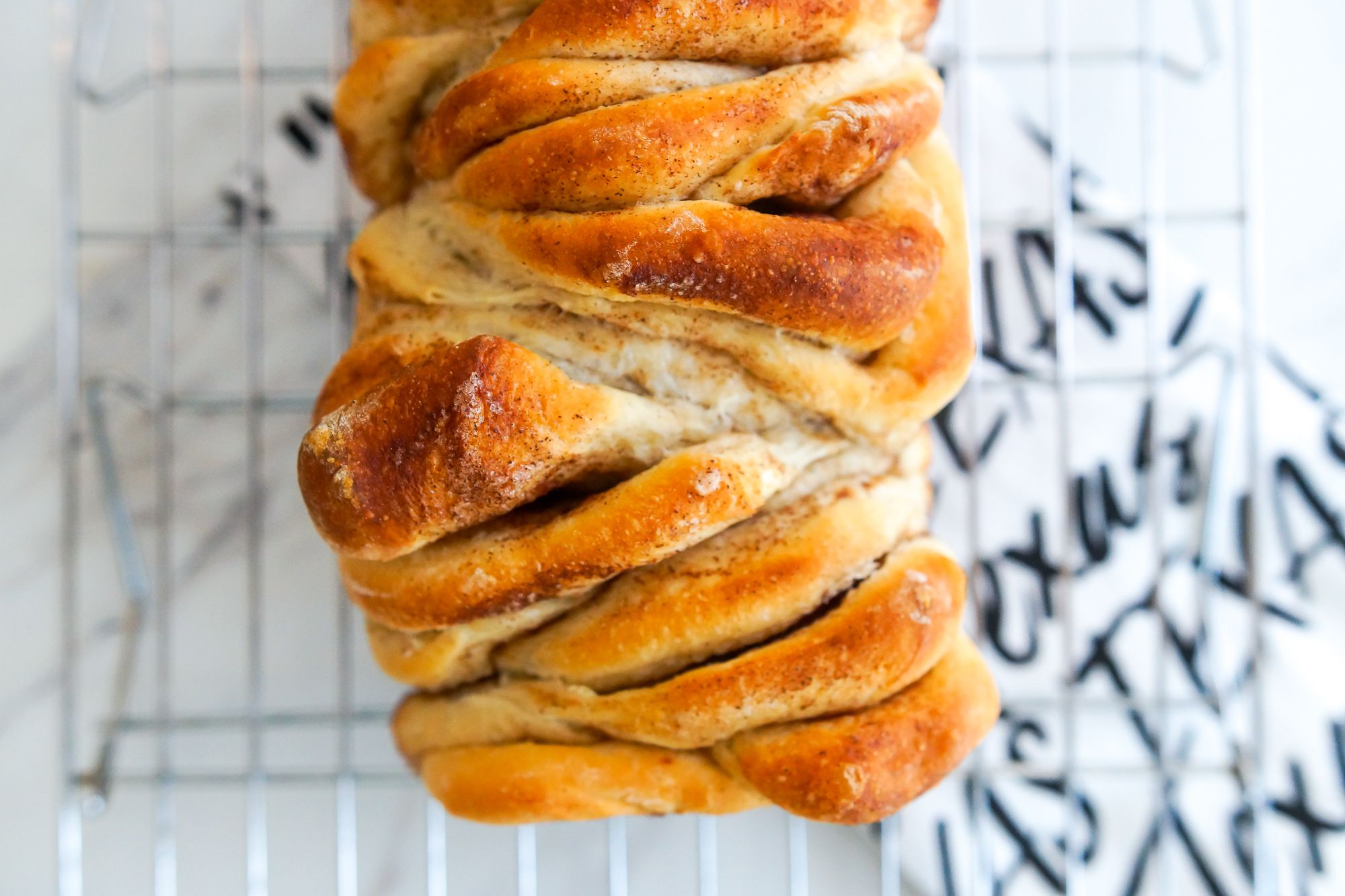 Frozen Sweet Bread Dough: Best Ways to Thaw and Bake?