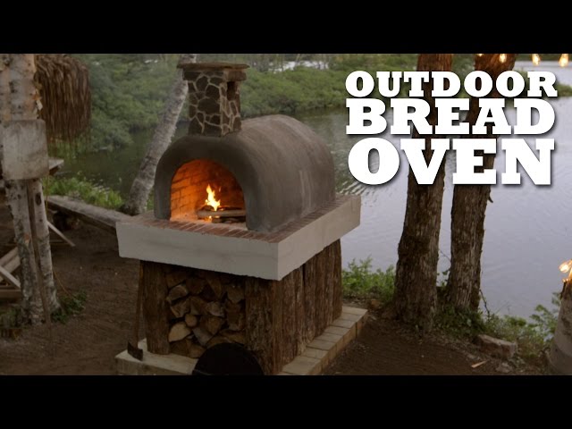 How to build an outdoor bread oven? Let us show you how to create a simple DIY bread oven at home.
