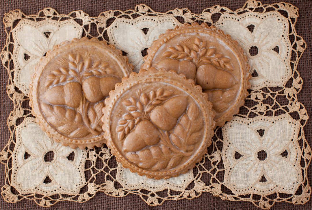 DIY Gingerbread Mold Solutions: When You Cant Find the Perfect One