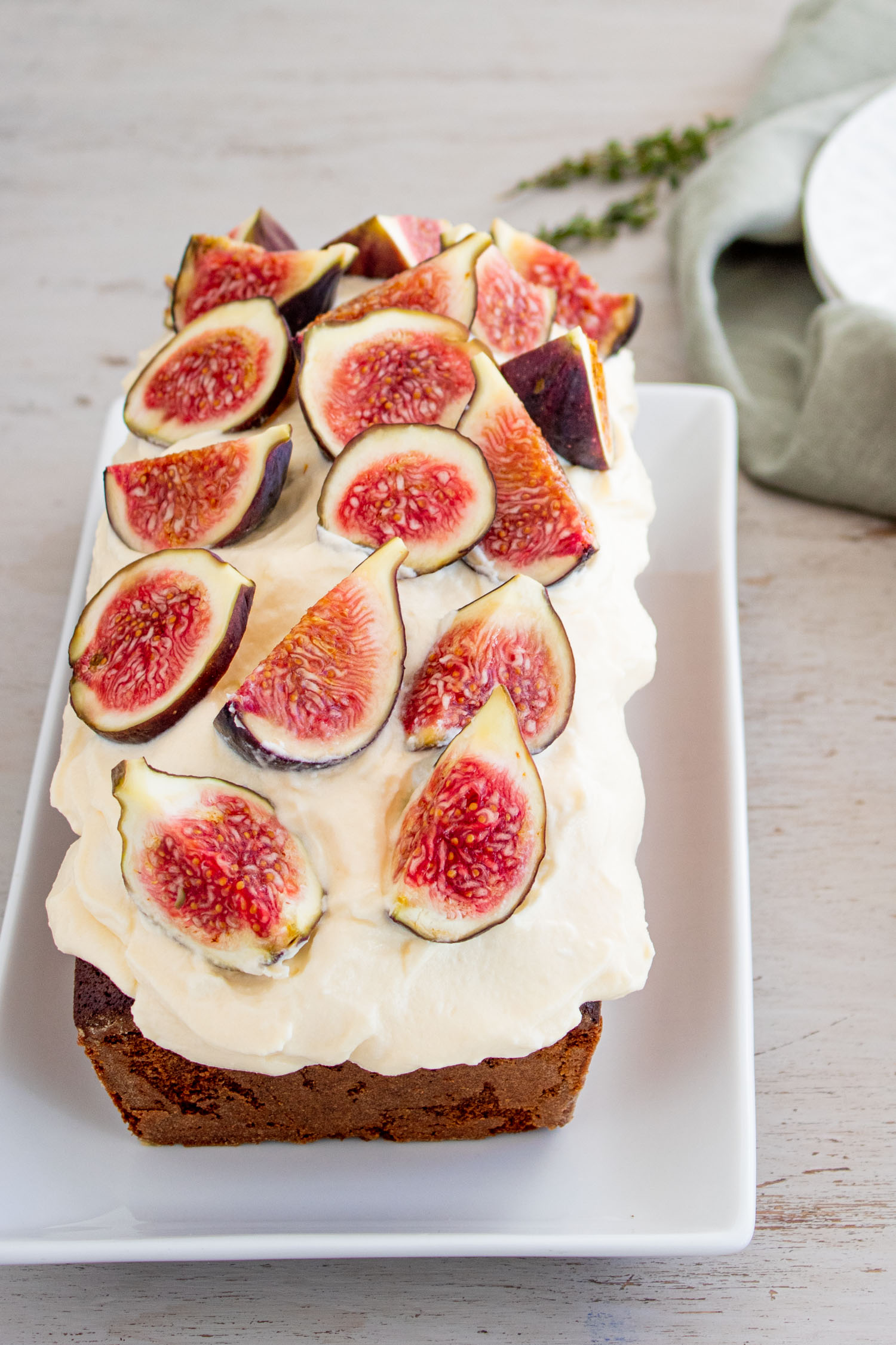 Make Delicious Mascarpone Honey Icing in Minutes