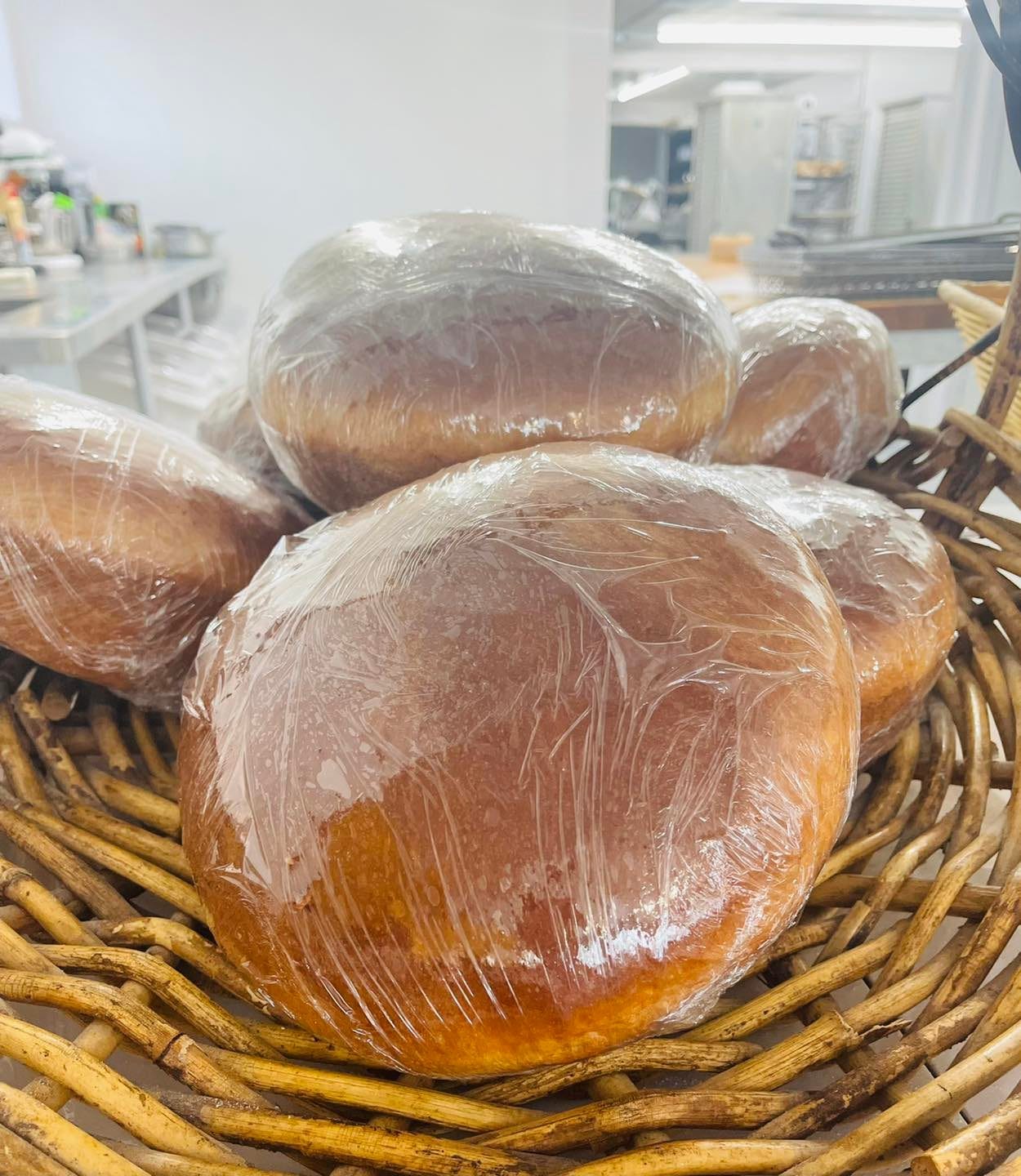 Where to Buy Portuguese Sweet Bread: Your Guide to Local Bakeries and Stores!