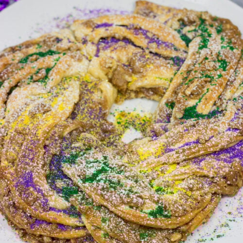 Do You Put King Cake in the Fridge? The Right Way to Store Your Cake!