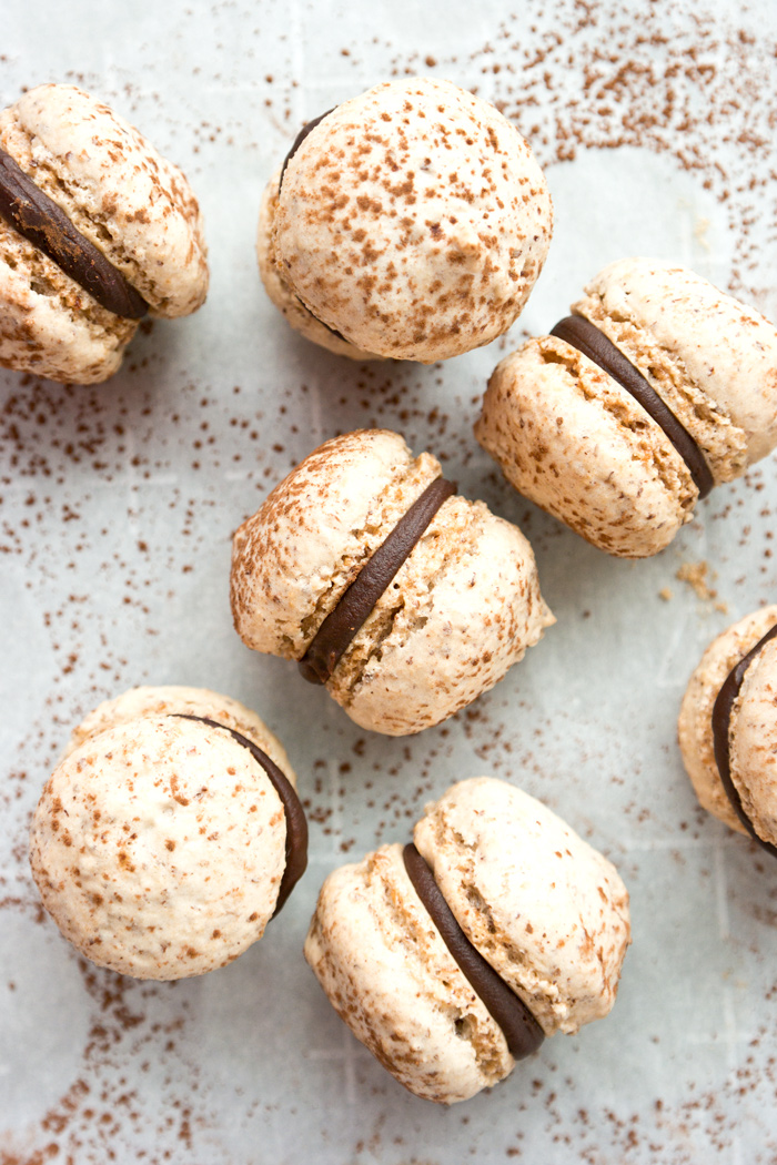 Meringue Sandwich Cookies: Easy Recipe to Satisfy Your Sweet Tooth!