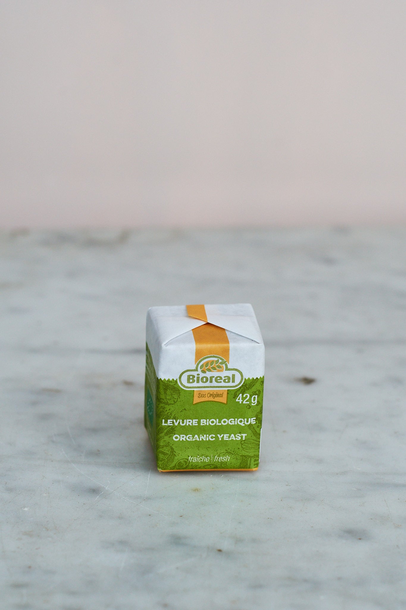 Where to Buy Organic Fresh Yeast? Best Sources!