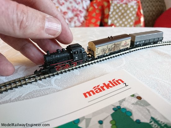 Choosing a Z Scale Starter Set: What to Look For!