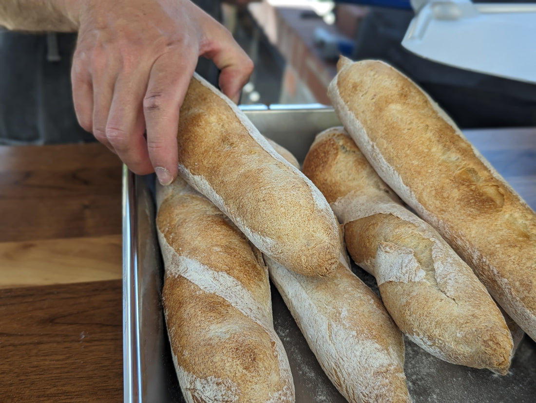 Baking Perfect Baguettes: The Ultimate Mold Guide!