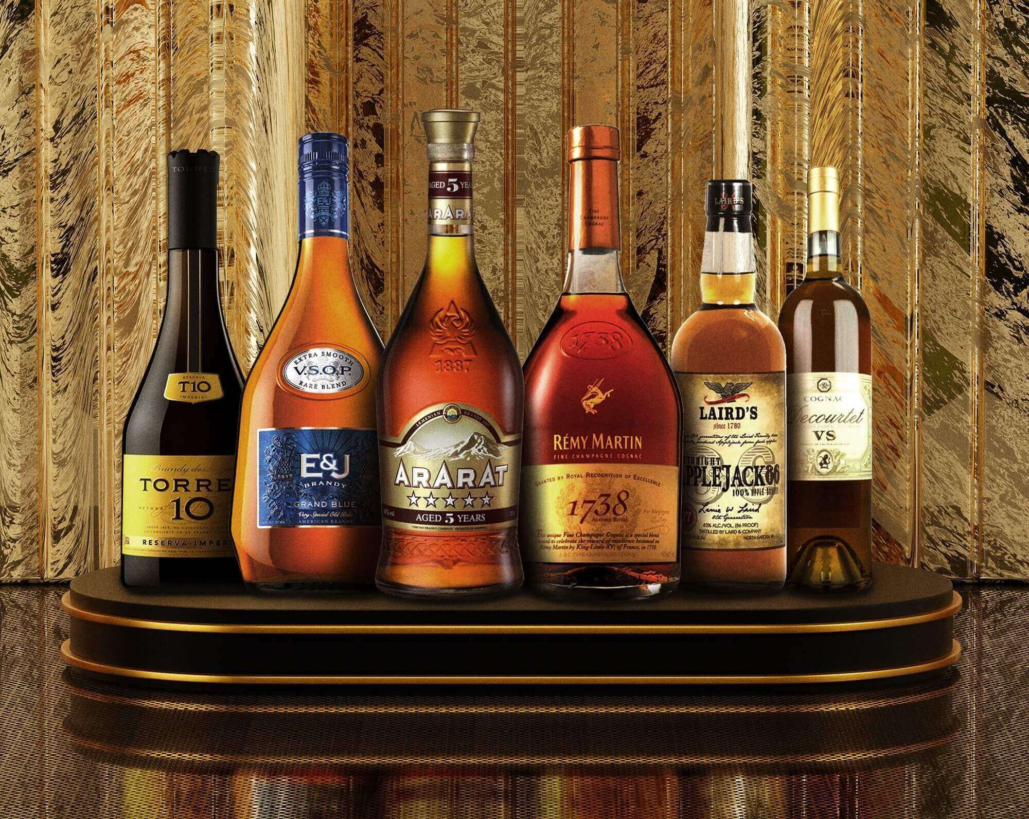Whats the best brandy for fruit cake? Expert recommendations!