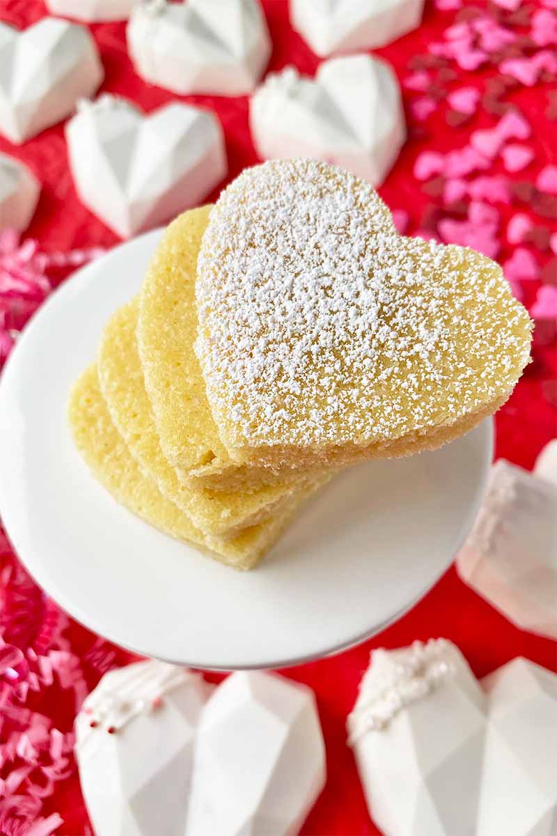 Get Creative with Heart Shaped Baking Molds: Fun and Easy Baking Ideas to Try