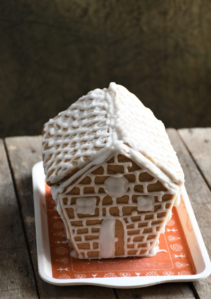Eggless Gingerbread House Icing: A Quick and Easy Recipe.