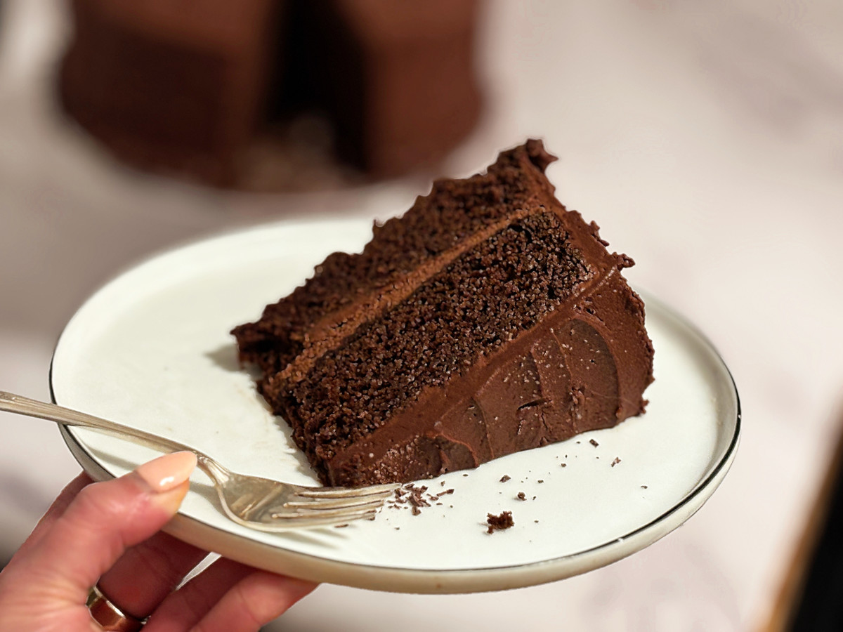 Talking about nutrients in chocolate cake: Find out what is actually inside your favorite treat.