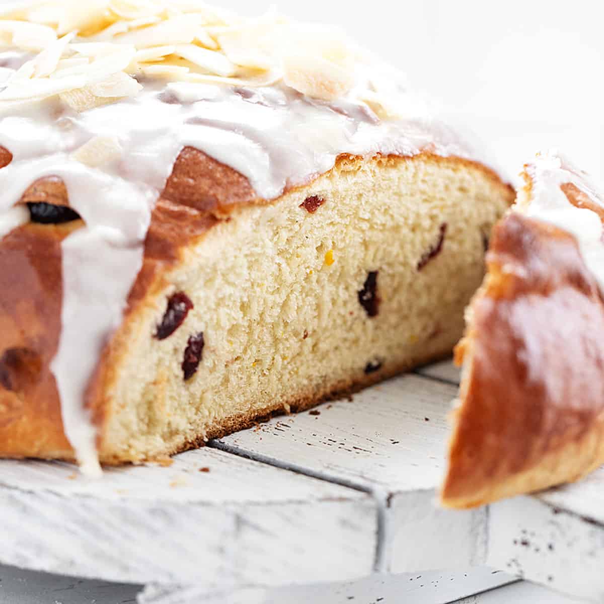 What makes yeast cranberry orange bread so good? (discover the amazing flavor combo)!
