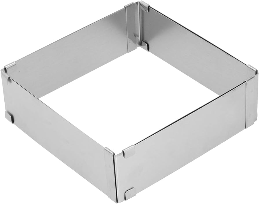 Square Cake Mold Buying Guide: Find Your Ideal Size & Material