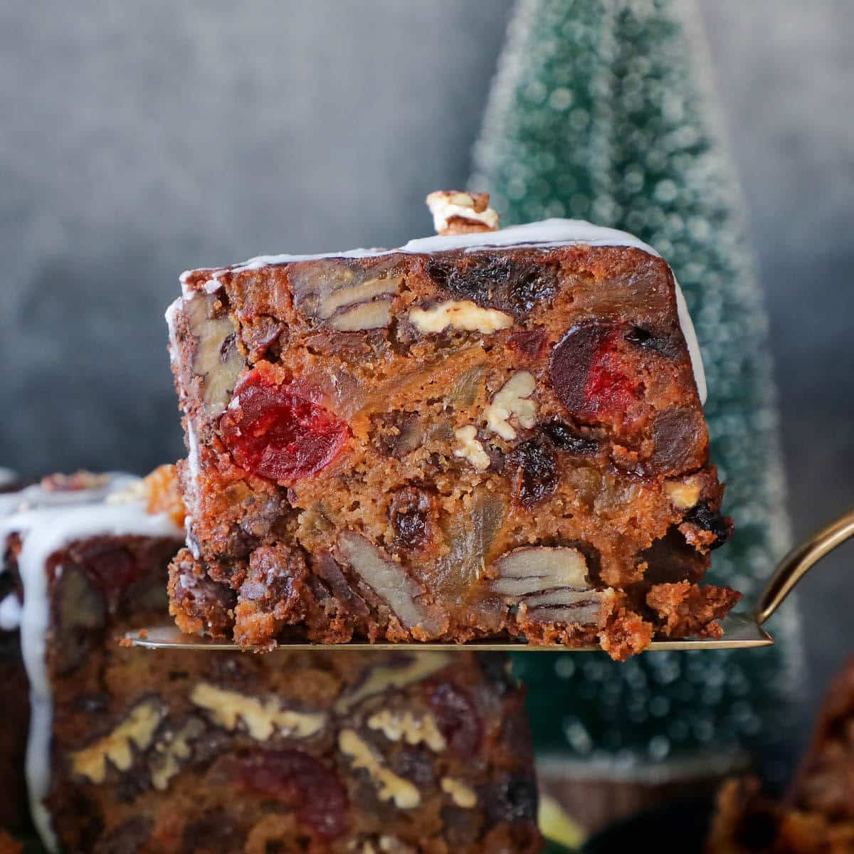 Craving the Best Fruit Cake in NYC? Check This Out!