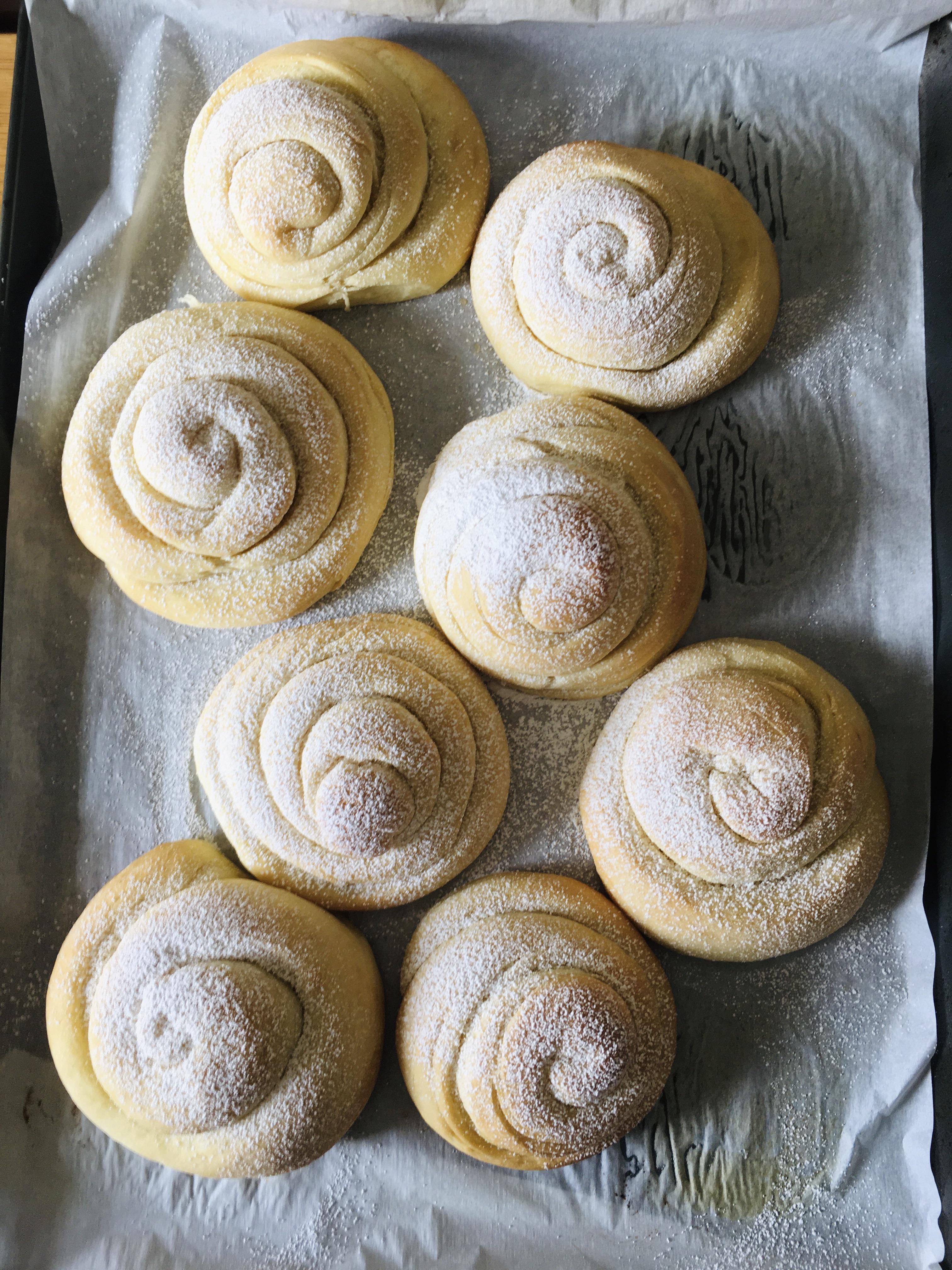 What is starbucks mallorca sweet bread exactly? Find out why everyone loves this simple and delicious pastry treat.