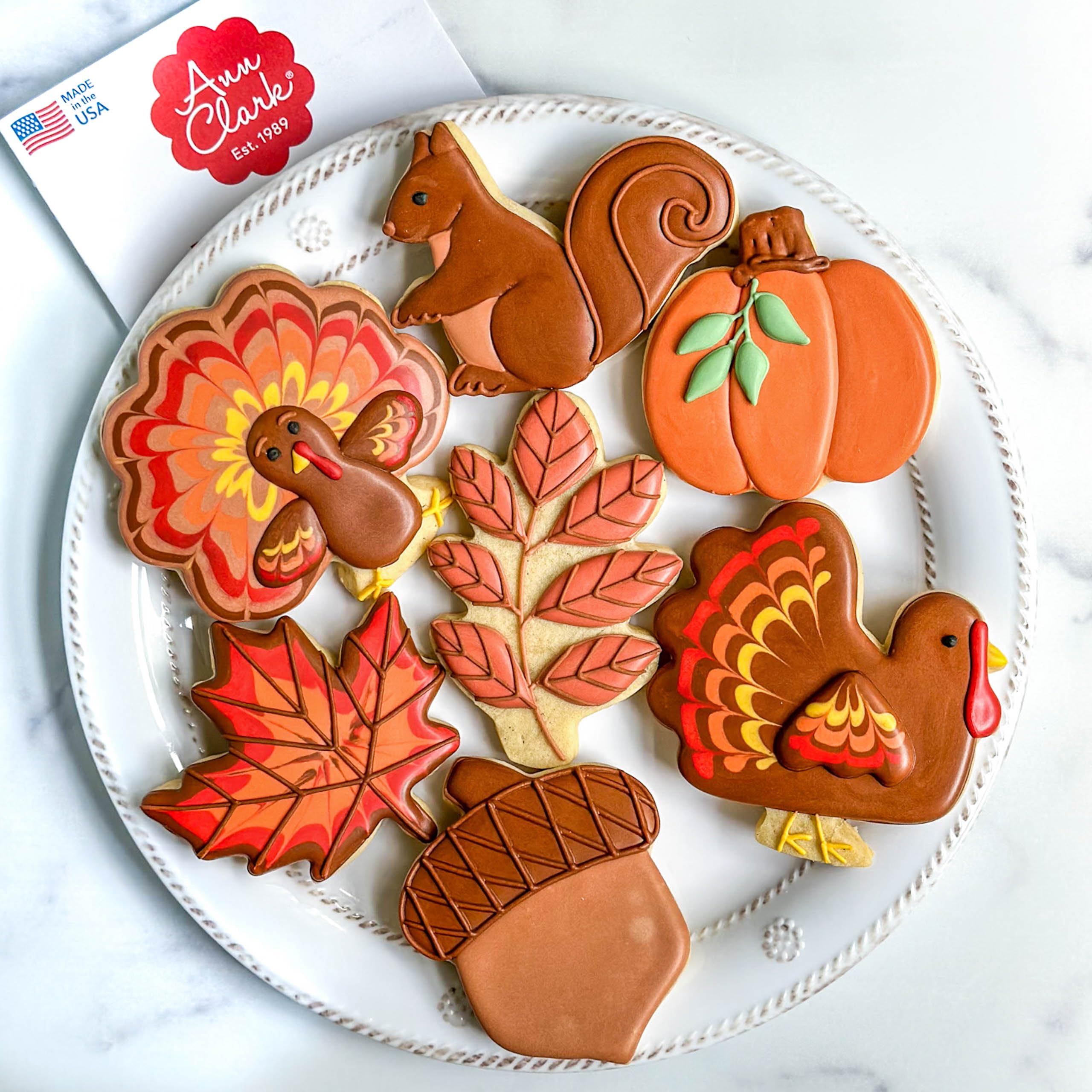 Need Cookie Cutters Fall Ideas? Try These Cute Shapes for Halloween and Thanksgiving Fun!