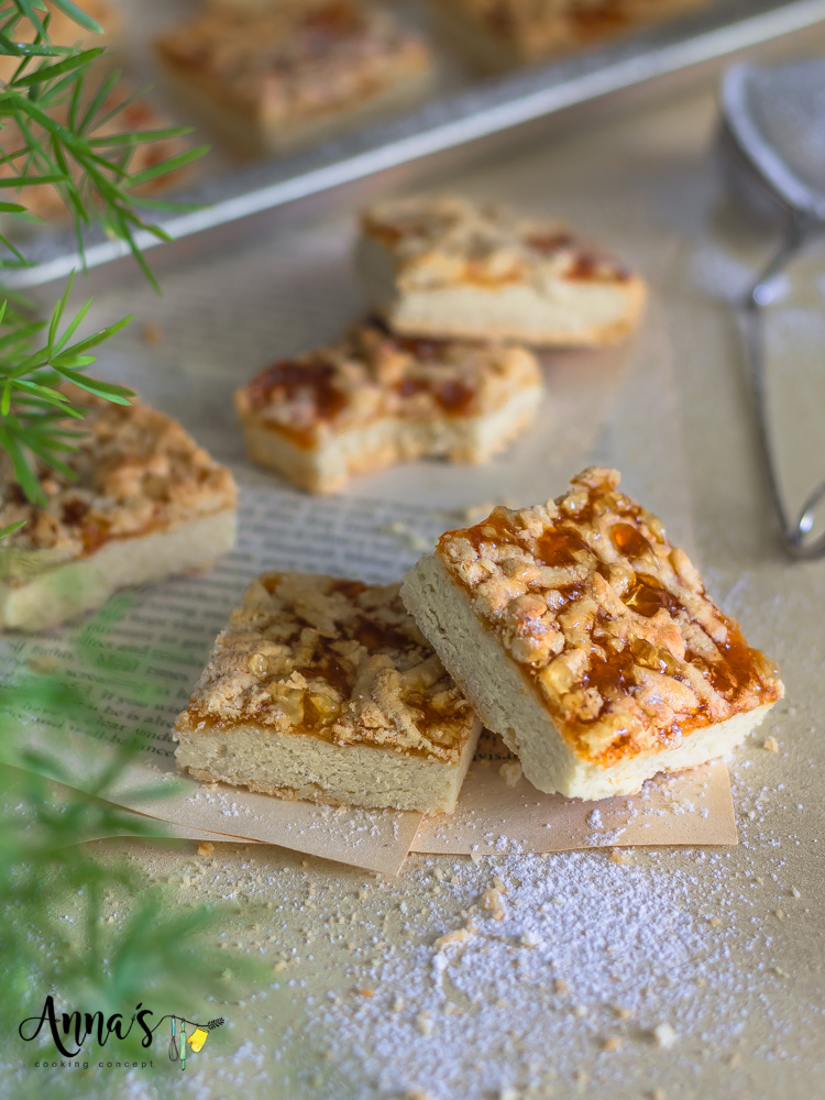 Delicious apricot jam baking recipes for home bakers