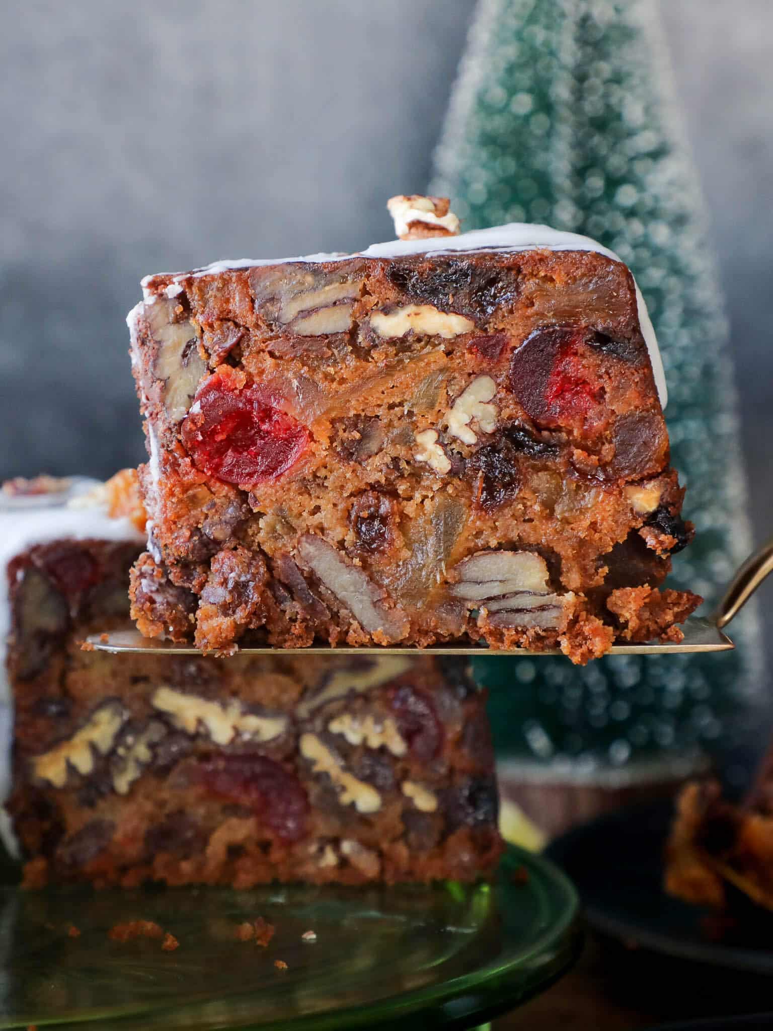 How to make the best glazed fruit cake? (Try this simple recipe for a delicious holiday dessert)